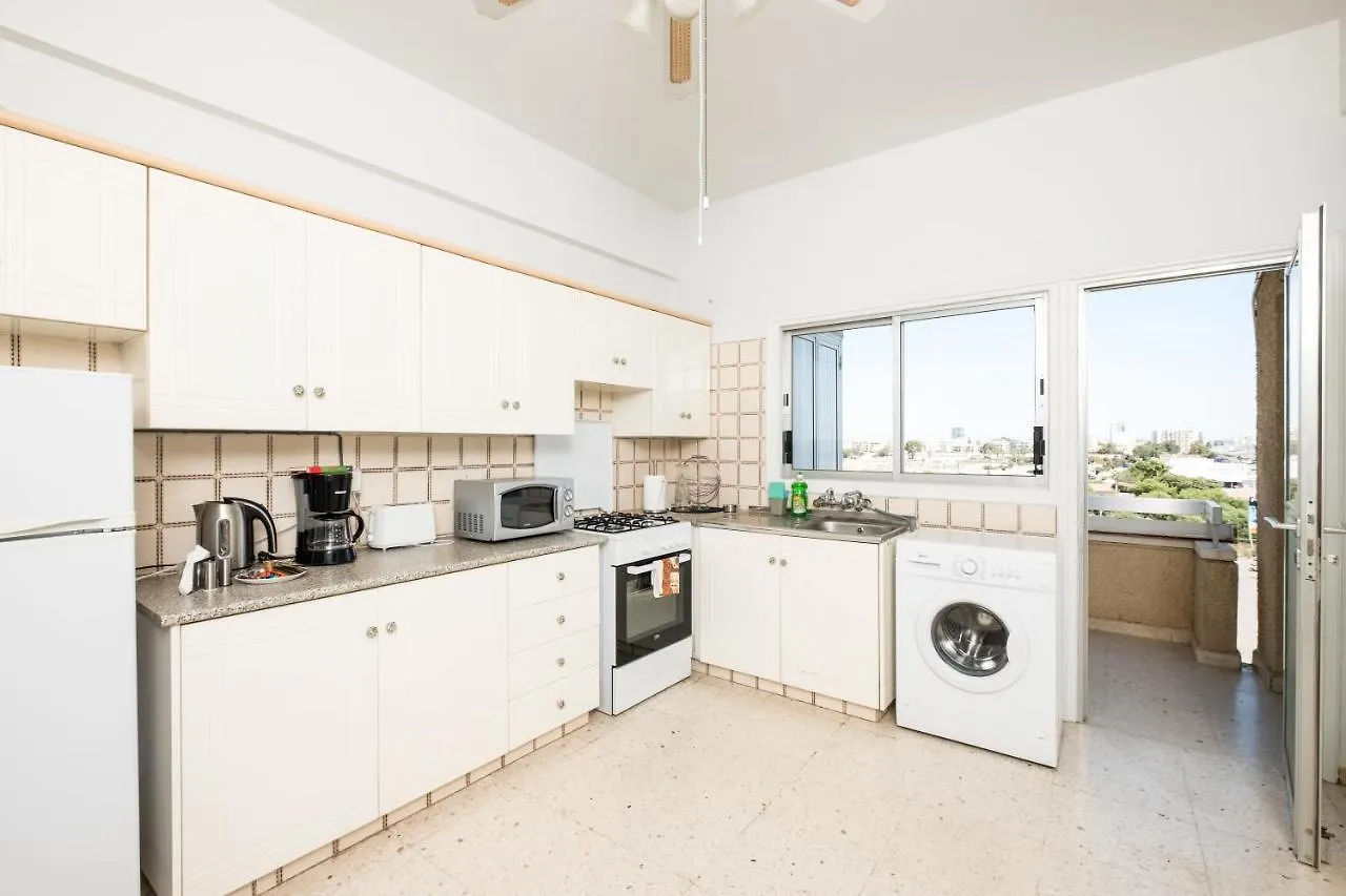 Apollon Sea View Beachfront Ap 302 Larnaca Cyprus